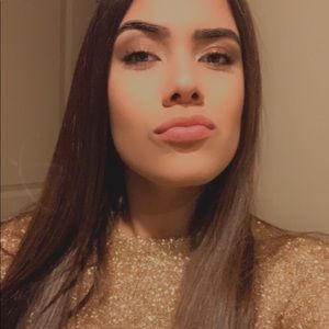 Meet your Posher, Veronica